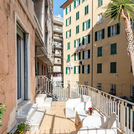 Joivy Cute Flat With Terrace Apartment Genoa Luaran gambar