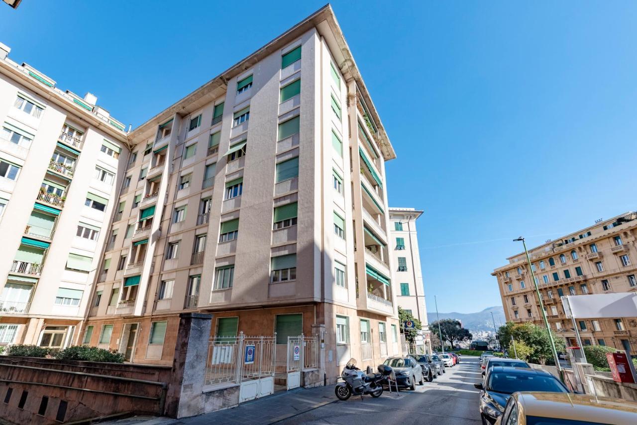 Joivy Cute Flat With Terrace Apartment Genoa Luaran gambar